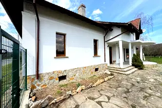 Къща в Ловеч, с. Брестница