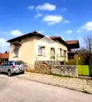 Къща в София, с. Долно Камарци