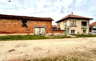 Къща в Русе, с. Екзарх Йосиф