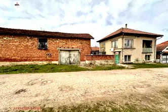 Къща в Русе, с. Екзарх Йосиф