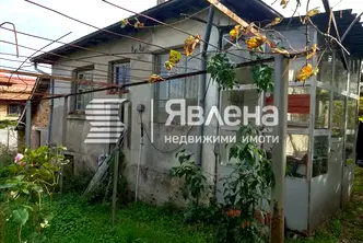Къща в Бургас, с. Фазаново