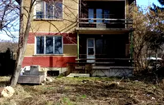 Къща в Перник, с. Горна Диканя