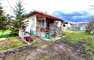 Къща в София, с. Горна Малина