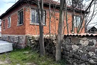 Къща в Хасково, с. Горски извор