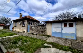 Къща в Русе, с. Иваново