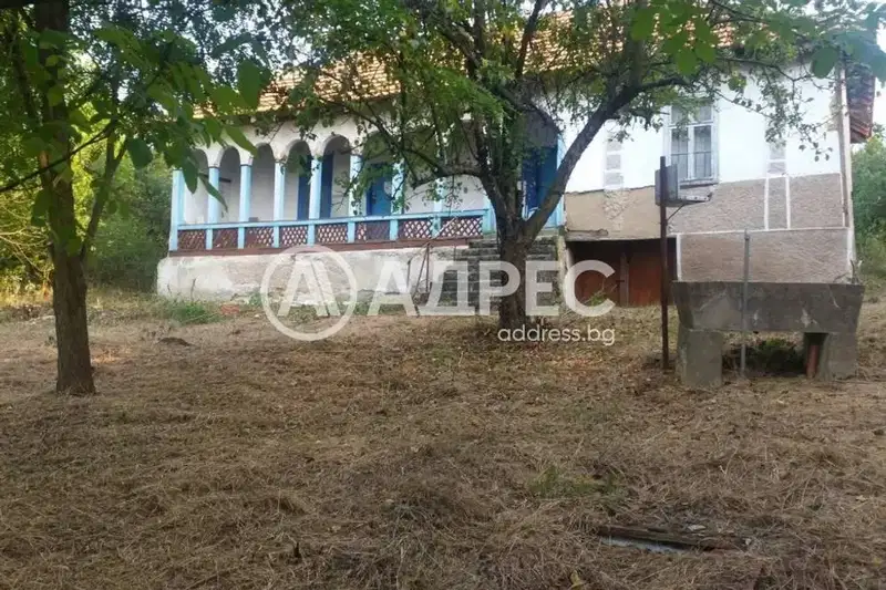 Къща във Видин, с. Извор