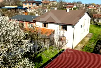 Къща във Варна, с. Кичево