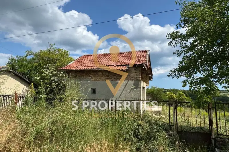 Къща във Варна, с. Климентово