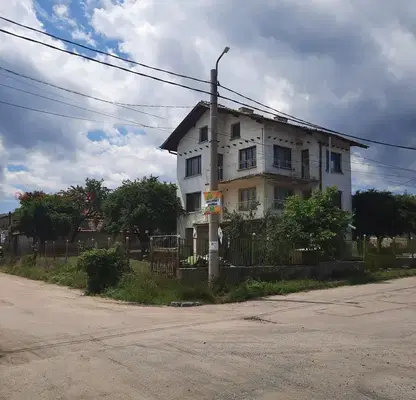 Photo 2 — House in област София, Kovachevci