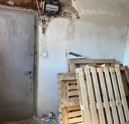 Снимка 3 — Къща с 5 стаи в с. Крумово градище с голям двор