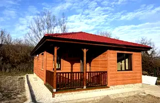 Къща в Ловеч, с. Лесидрен