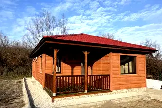 Къща в Ловеч, с. Лесидрен