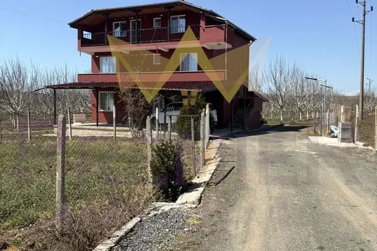 Къща в Бургас, с. Малка поляна
