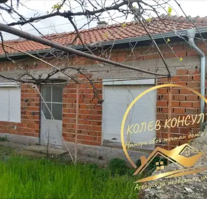 Снимка 5 — Къща в Пловдив, с. Милево