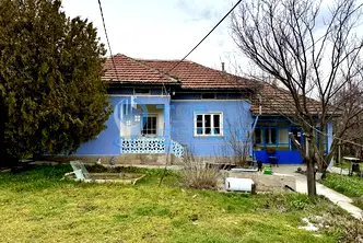 Къща във Велико Търново, с. Павел