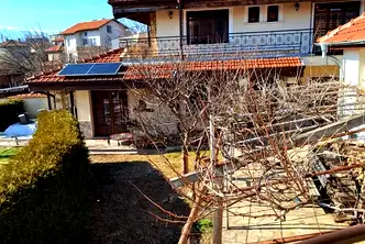 Къща в София, с. Пчелин
