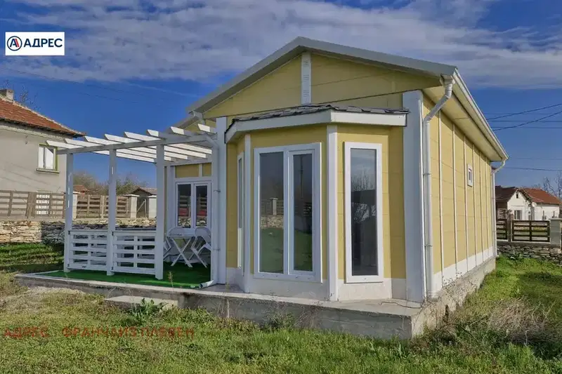 House in Oblast Pleven, Pelishat