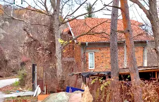 Къща в Перник, с. Радибош