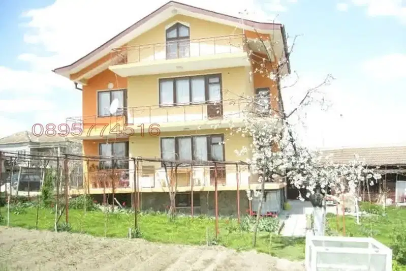 House in Oblast Shumen, Salmanovo
