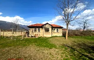 Къща в Пловдив, с. Васил Левски