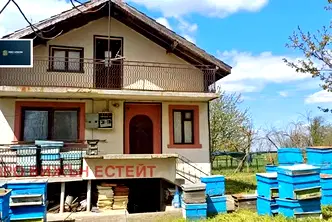 Къща във Варна, с. Ветрино