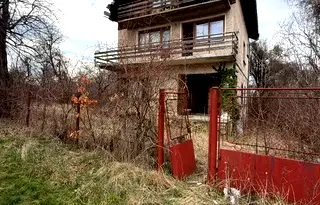 Къща в София, с. Върбница