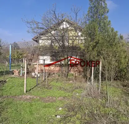 Снимка 3 — Къща в Сливен, в.з. Сливен