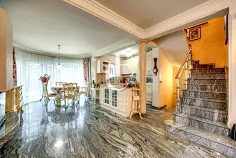 Къща в София, Овча купел