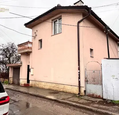 Photo 2 — House in Sofiya, Slaviya