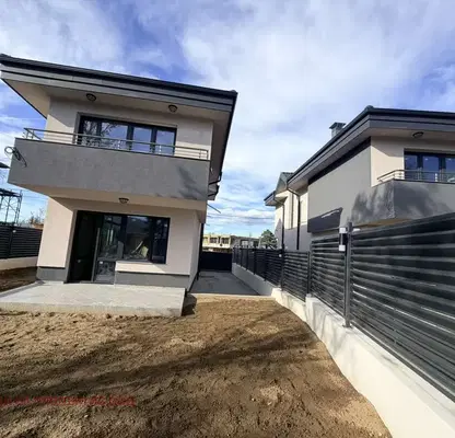 Photo 4 — House in Sofiya, Suhodol
