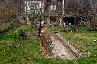 Къща в София, Своге