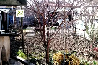 Къща във Варна, Трошево