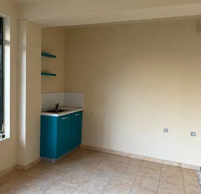 Photo 2 — Office in Pleven, Idealen Centyr