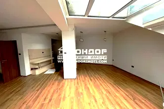 Офис в Пловдив, Център
