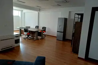 Офис в Пловдив, Център