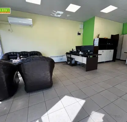 Photo 2 — Office in Ruse, Centyr