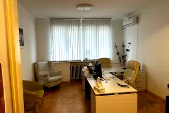 Офис в София, Център