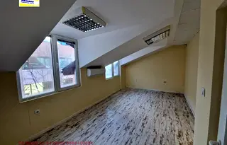 Офис в София, Летище София