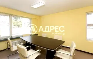 Офис в София, Лозенец