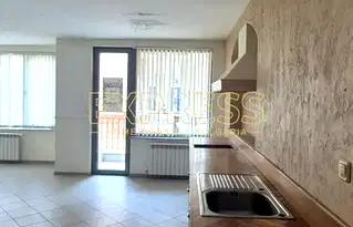 Офис в София, Стрелбище