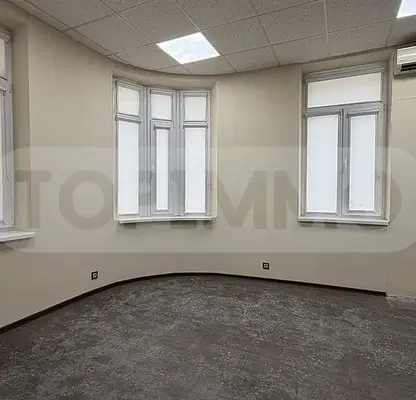 Photo 3 — Office in Varna, Centyr