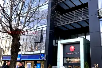Офис във Варна, Център