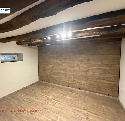 Photo 4 — Office in Vraca, Centyr