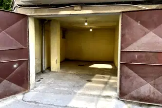 Гараж/Паркомясто в Пловдив, Кючук Париж
