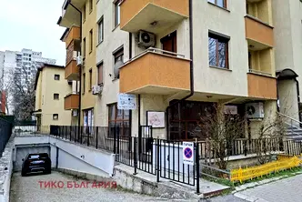 Гараж/Паркомясто в София, Изток