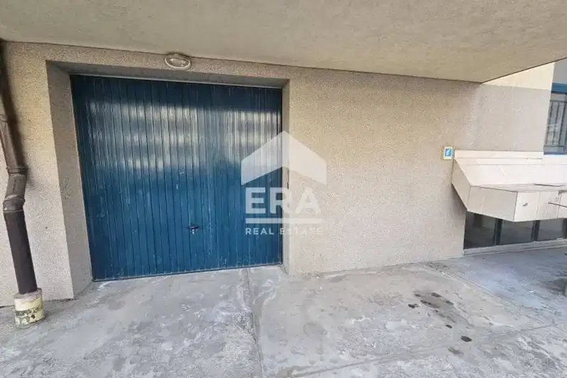 Garage/Parking in Sofiya, Manastirski Livadi