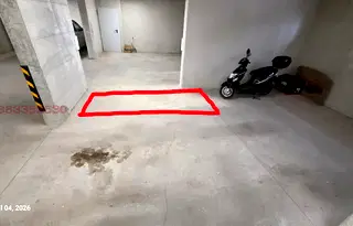 Гараж/Паркомясто във Варна, Левски 2