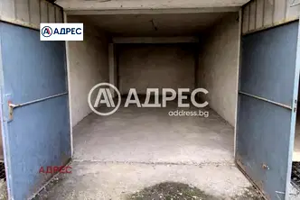 Гараж/Паркомясто във Варна, Трошево