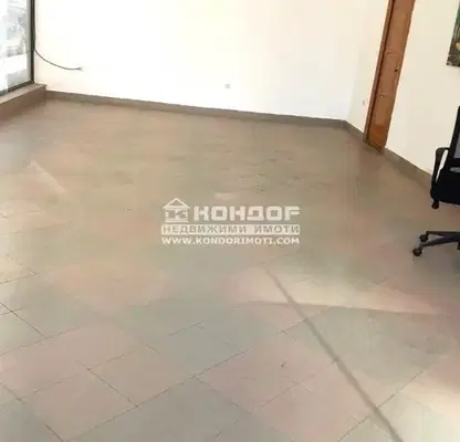 Снимка 3 — Магазин в Пловдив, Кючук Париж