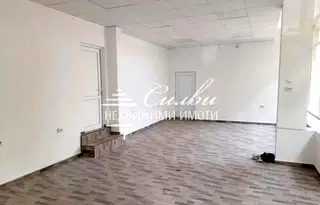 Магазин в Шумен, Център
